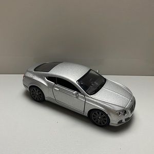KINSMART silver Bentley